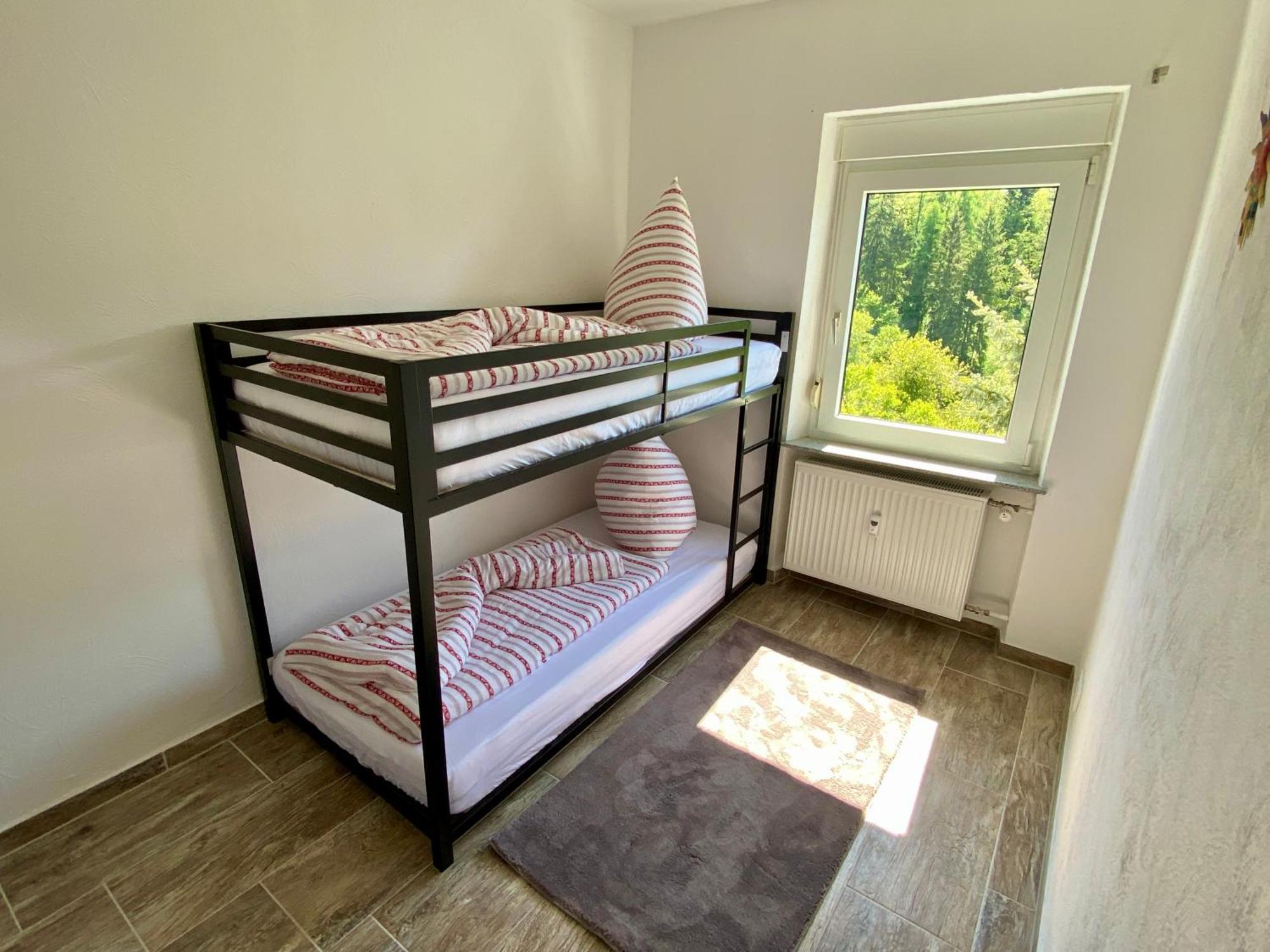אידר-אוברשטיין Ferienwohnung Ernzerhof מראה חיצוני תמונה